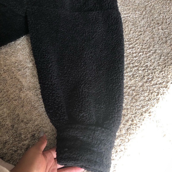 Black Teddy Jacket - Picture 5 of 6